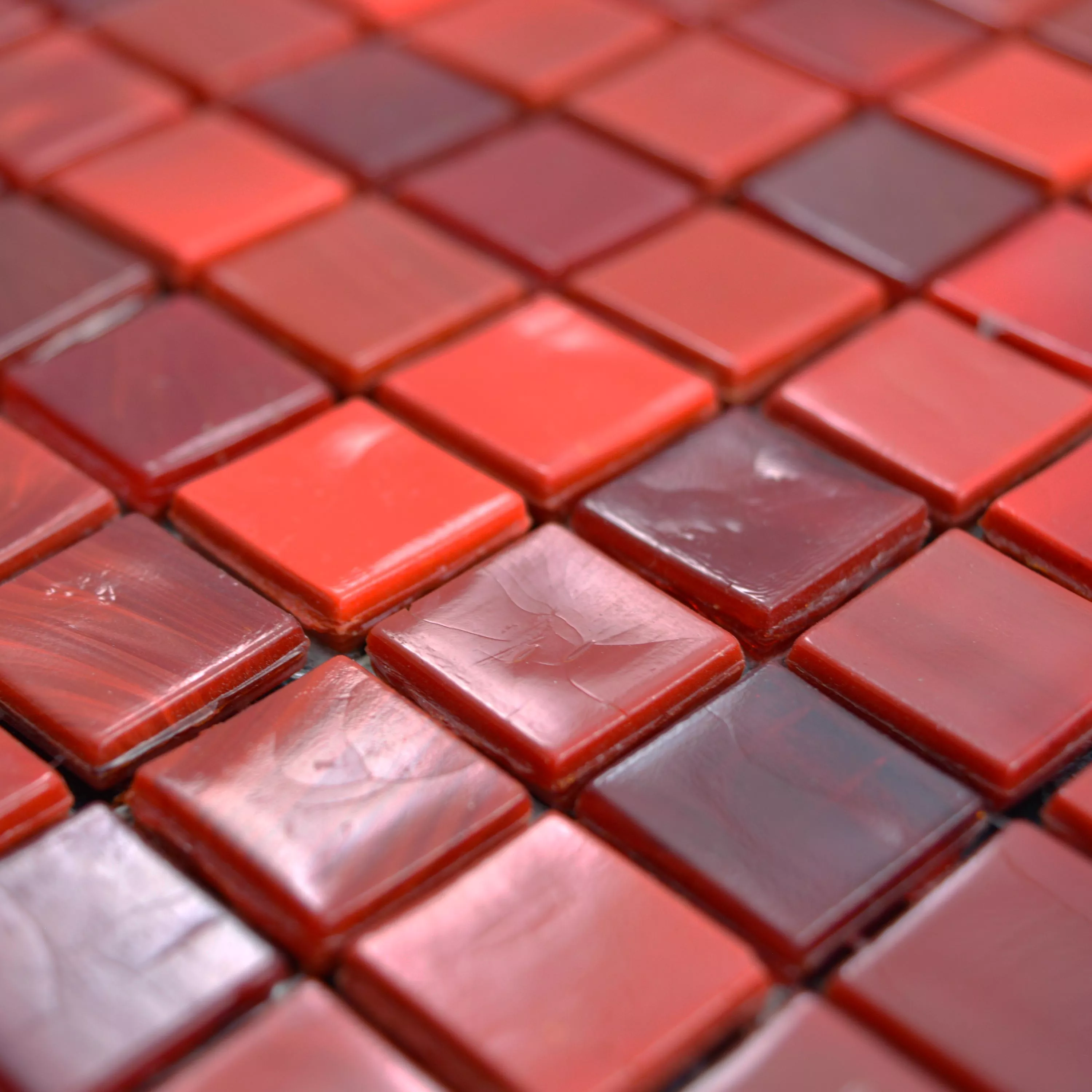 Prov Glas Mosaik Rexford Pärlemor Effekt Röd