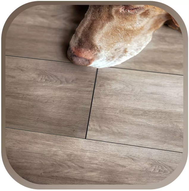 Golvplattor i Trälook